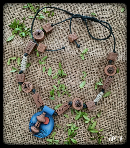 Collar con garita (#102)